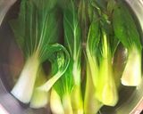 Foto langkah ke 2 dari resep Pokcoy Bawang.