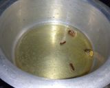 A picture of step 3 of Suji ka Halwa.