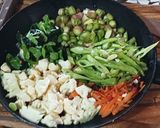 Foto del paso 2 de la receta: Tortilla de rumex con un mix de verduras