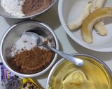 Foto langkah ke 1 dari resep Choco banana bread + sea salt.