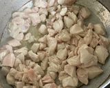 Egyszerű csirkés tejfölös spagetti babhüvellyel 🍗🧄🍝😋 recept fázis 1 fotója