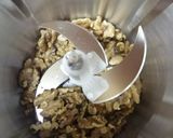 A picture of step 1 of Chocolate walnut cigar.