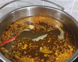 Hình bước làm 3 của món Bún bò Huế