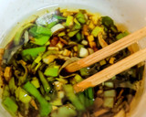 Foto del paso 3 de la receta: Noodles de cristal con langostinos