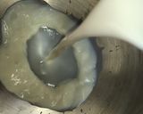 A picture of step 1 of Doughnut.