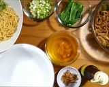 Foto langkah ke 4 dari resep Mie ayam pelangi homemade | mie ayam goreng.