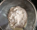 A picture of step 3 of Mini heart cakes.