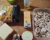Foto del paso 1 de la receta: Pasta con jamón, salsa de trufa y champiñón