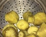 Hình bước làm 1 của món Bánh khoai lang nhân phô mai