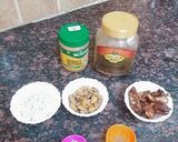 A picture of step 1 of Immunity booster bites.