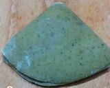 A picture of step 2 of Curry Leaves Paratha.