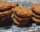 Foto del paso 3 de la receta: Galletitas de avena y almendras con pasas de uva