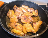 Foto del paso 3 de la receta: Pollo al ajillo