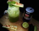 A picture of step 4 of Cucumber lemonade.