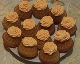Narancskrémes muffin recept fázis 6 fotója