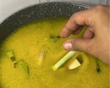 Foto langkah ke 3 dari resep Soto Ayam Kuah Bening 🍲.
