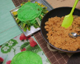 Foto langkah ke 3 dari resep Dadar gulung isi unti kelapa.
