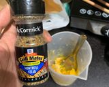 Hình bước làm 2 của món Hamburger Ức Gà Healthy