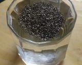 चिया सीड्स पानी (Chia seed Pani recipe in Hindi) रेसिपी चरण 1 फोटो