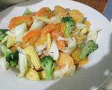 Foto langkah ke 6 dari resep Capcay goreng sederhana.