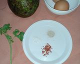 Foto langkah ke 1 dari resep Avocado Egg Bake.
