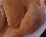 A picture of step 4 of Meatpie😍.