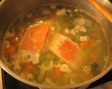 Foto del paso 4 de la receta: Sopa, suspiro de pescadores y ajenos