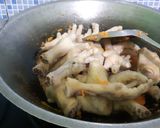 Foto langkah ke 5 dari resep Pindang Ceker.