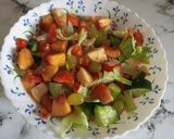 A picture of step 1 of Seasonal Salad (2).