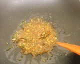 Hình bước làm 1 của món Pizza sauce
