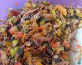 Foto langkah ke 3 dari resep Lawar teri dan jagung Bose khas Timor NTT.