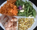 Foto langkah ke 1 dari resep Tumis buncis,wortel,jagung,ayam (menu diet sehat).