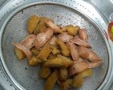 Foto langkah ke 1 dari resep Nasi Goreng Nuget Sosis.