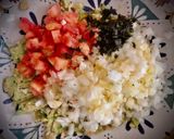 Foto del paso 6 de la receta: Quesadilla crispy chicken con salsa césar y guacamole casero