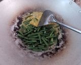 Foto langkah ke 3 dari resep Lodeh Kuning Kacang Tahu dan Ayam.