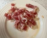 Foto del paso 1 de la receta: Guisantes con pollo y beicon