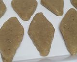 A picture of step 3 of Cashew burfi.