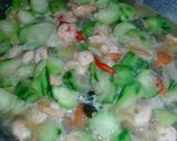 Foto langkah ke 3 dari resep Tumis Gambas Udang.