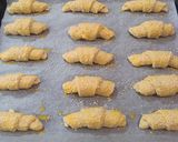 Házi sajtos kiflik🥐🥐🥐 recept fázis 9 fotója