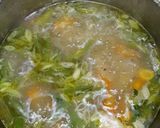 Foto langkah ke 4 dari resep Sop Ayam.