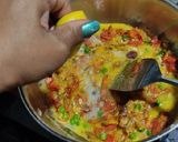 साधी सोपी अंडा भुर्जी (Anda Bhurji Recipe In Marathi) रेसिपी स्टेप 6 फोटो 