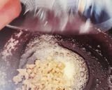 A picture of step 2 of Mashroom alfredo pasta.