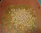 Foto del paso 2 de la receta: Pescado con garbanzos