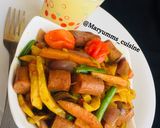 A picture of step 5 of SPICYSAUSAGE FRENCHFRIES & PINEAPPLE SHAKE by maryumms_cuisine.