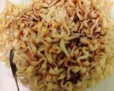 Foto langkah ke 2 dari resep Mie Goreng Bakso.