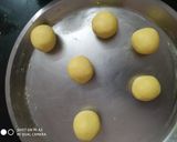 A picture of step 2 of Mango rasogolla.