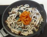 小魚干XO醬炒泡麵的食譜步驟4照片