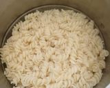 Foto langkah ke 1 dari resep Scothel Pasta with Bachamel mushroom Sauce.