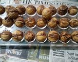 A picture of step 3 of Ferrero Rochher choclates.