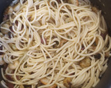 Foto del paso 5 de la receta: Espaguetis con gambas y jamón
